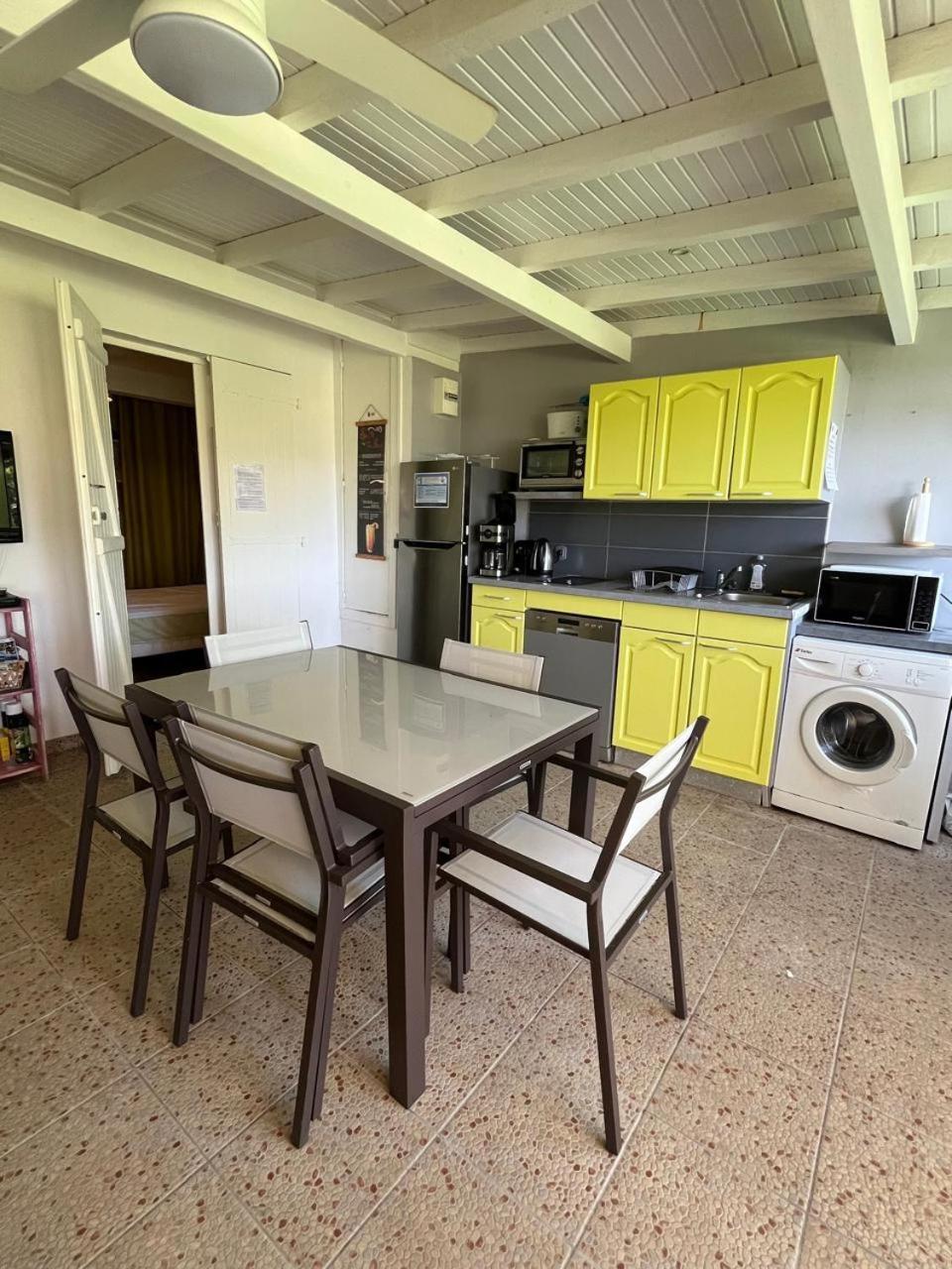 Terrasses Avec Vue Ilet Ramier Apartment Ле Троа-Илет Стая снимка